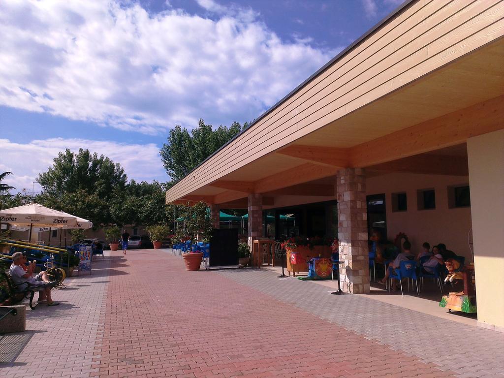 Baia Holiday Gasparina Castelnuovo del Garda Dış mekan fotoğraf